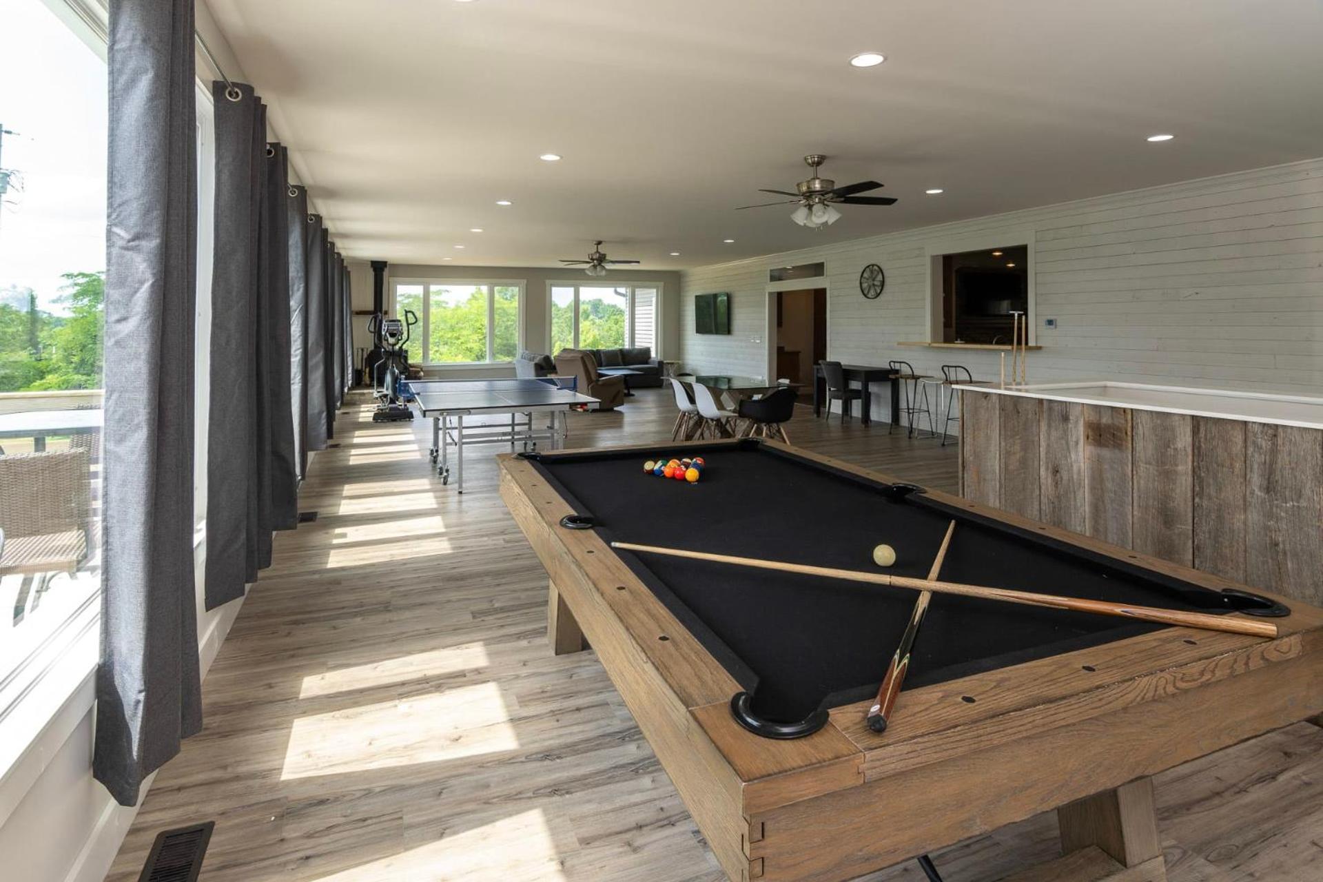 Villa 80 Acre Retreat With Pool - Minutes To Ark - Sleeps 15 Williamstown Esterno foto